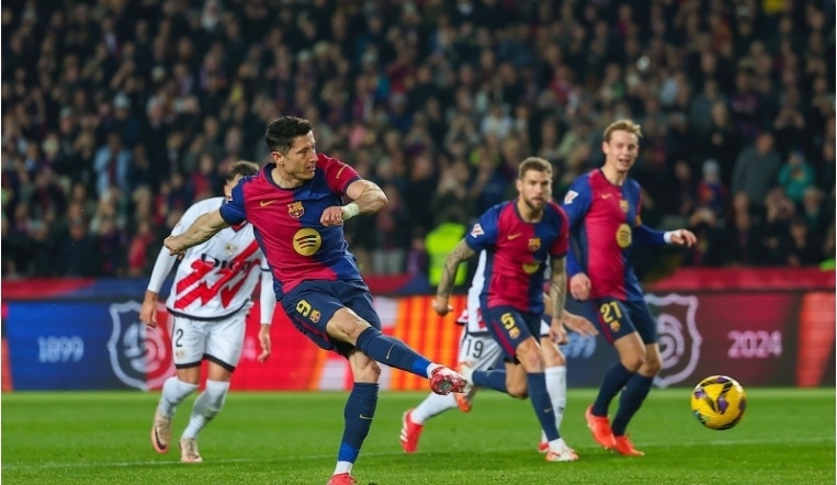 亚历山大：我们对自己要求很高&有奖金拿起床就很精神