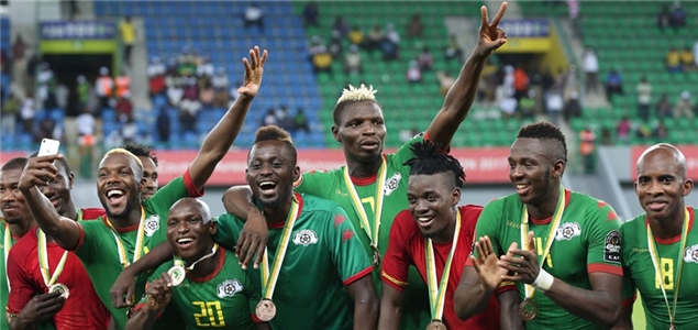 米利唐：对自己在右后卫的发挥很满意；巴西队防守有明显进步